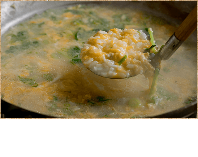 〆にはご飯を入れて、